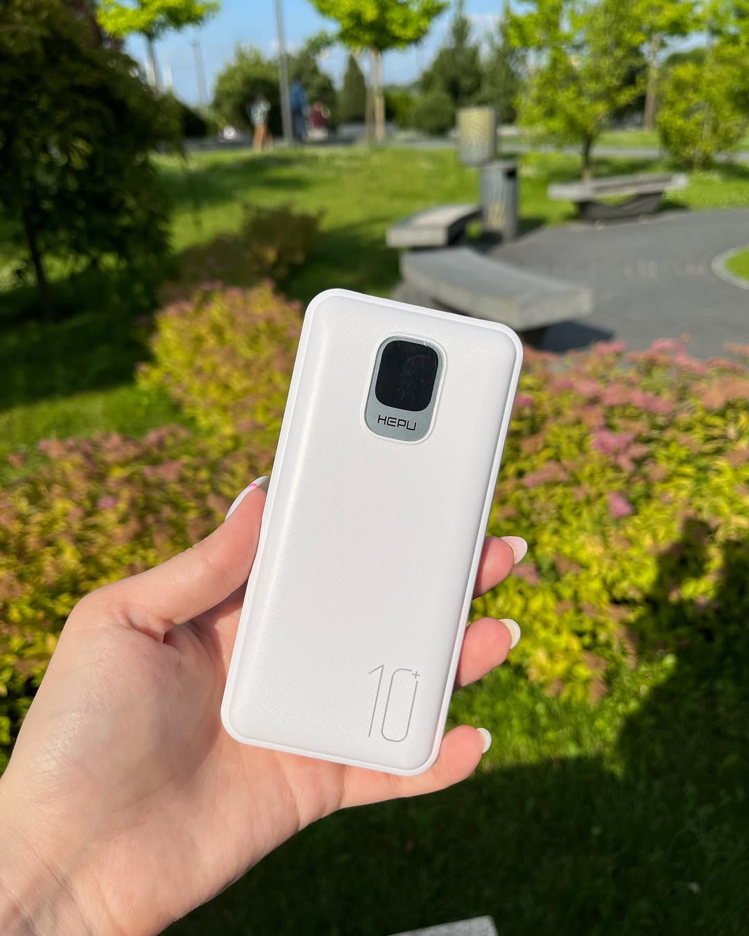 🧠 Kit Smart Énergie – Montre Connectée D99 Plus + Powerbank EPU 20 000 mAh 🔋⌚

Reste stylé, connecté et toujours chargé. Le combo idéal à prix choc !